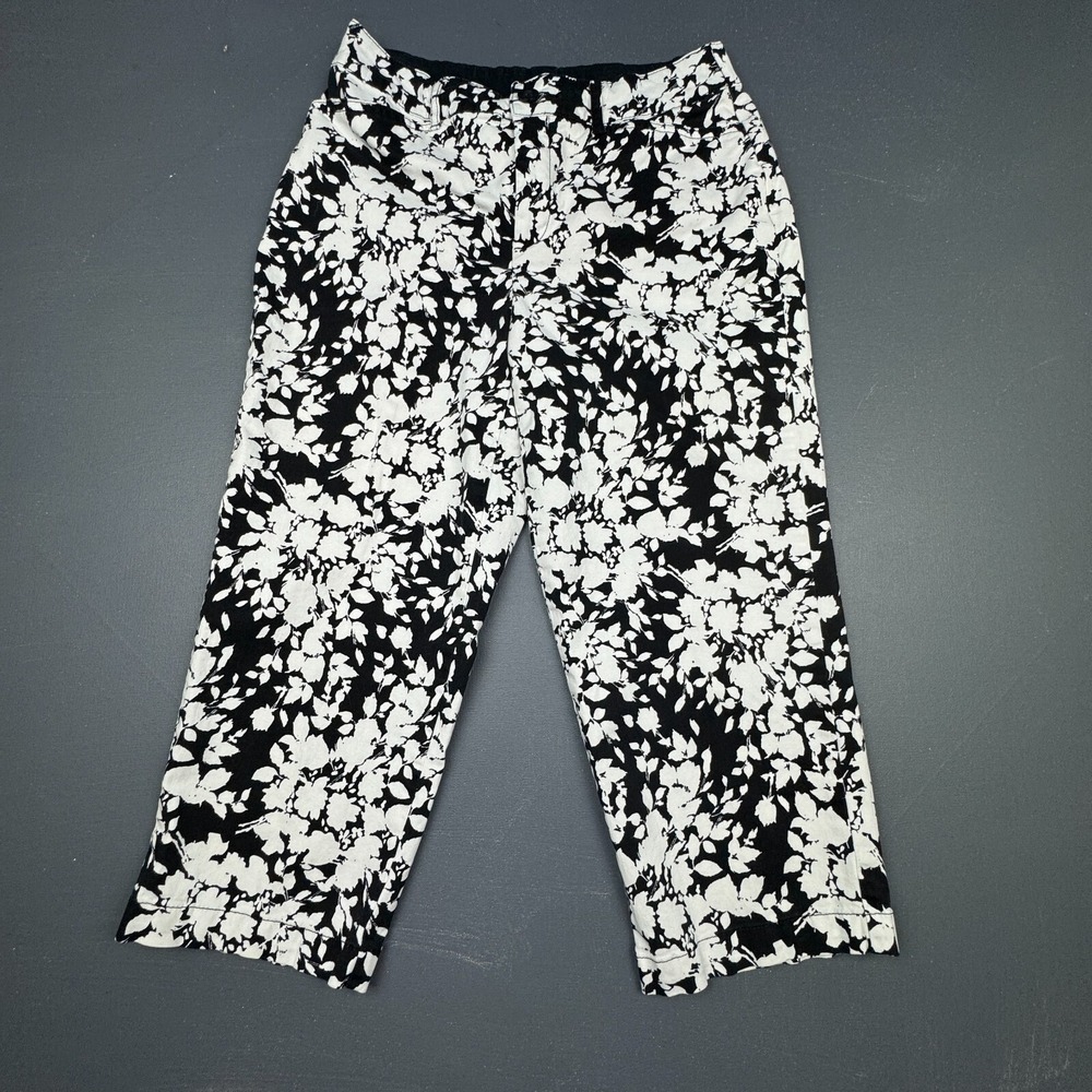 Croft & Barrow Women's Size 4 Black White Floral Capri Pants Stretch Classic Fit